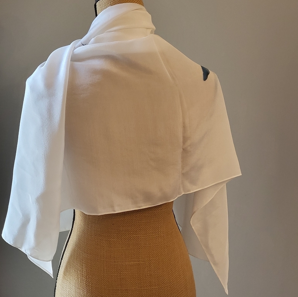 Unbranded White Silk Scarf/Wrap With A Watercolor Floral Design - Picture 5 of 11